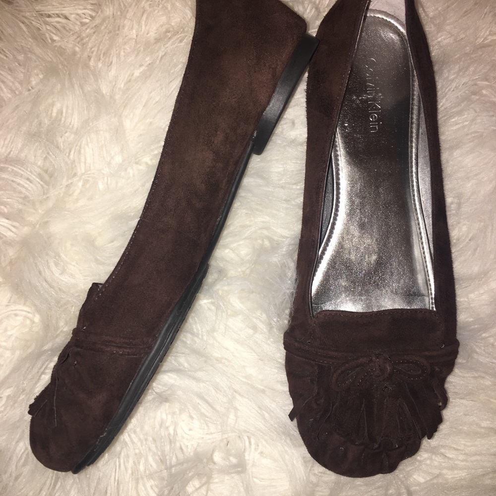 Brown suede Calvin Klein flats